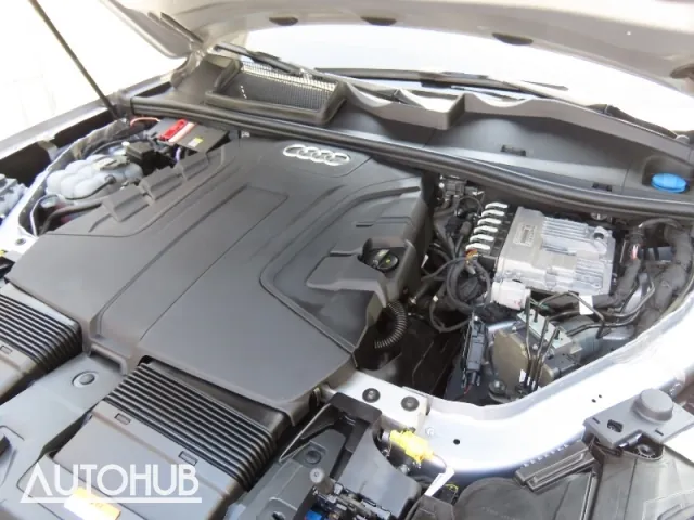 Audi Q7 2022 photo 5