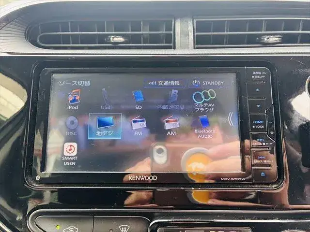 Toyota Aqua 2017 photo 5
