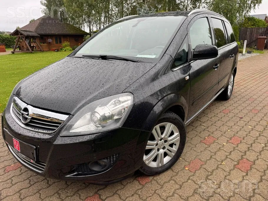 Opel Zafira 2012 photo 3