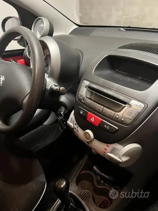 Peugeot 107 2009 photo 5