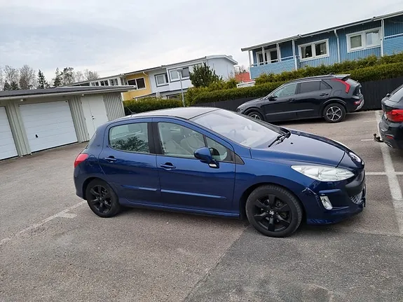 Peugeot 308 2008 photo 3
