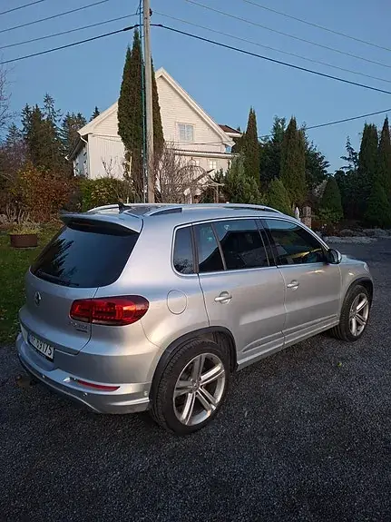 Volkswagen Tiguan 2015 photo 2