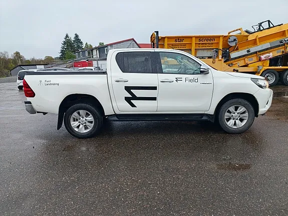 Toyota Hilux 2017 photo 3