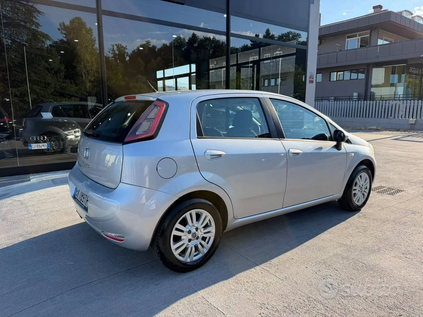 Fiat Punto 2014 photo 5