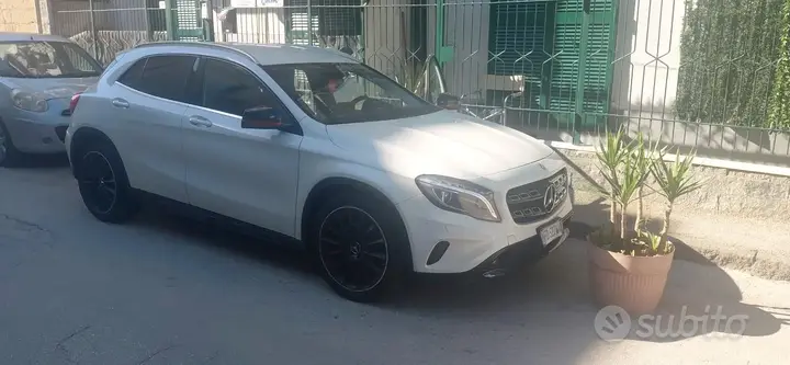Mercedes-Benz Gla 2016 photo 4
