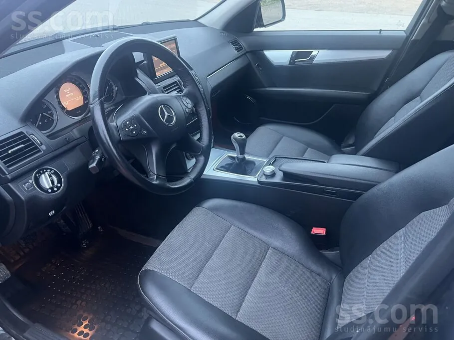 Mercedes-Benz C180 2008 photo 5