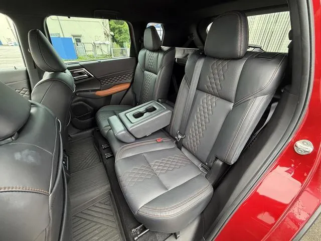 Mitsubishi Outlander Phv 2022 photo 5