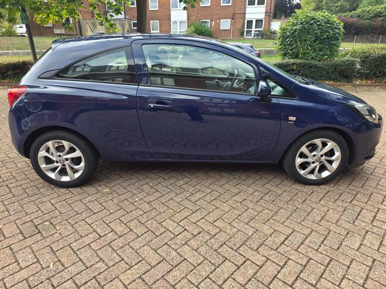Vauxhall Corsa 2016 photo 2