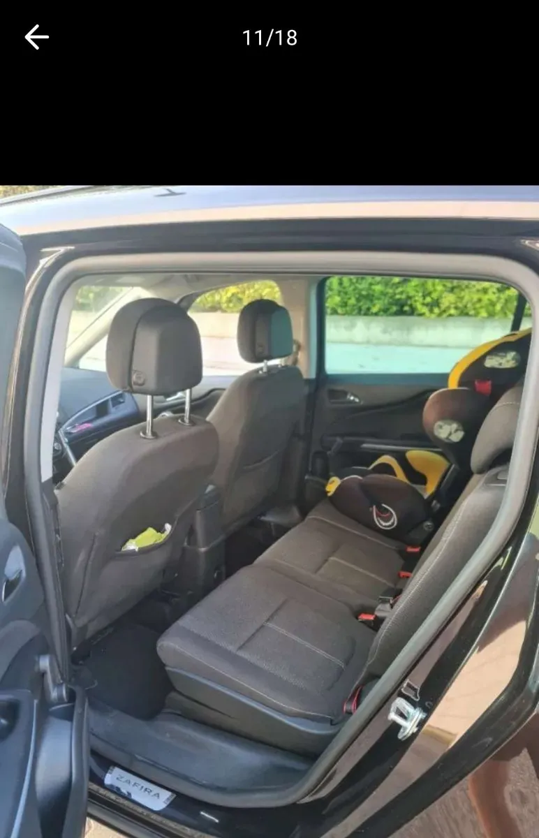 Opel Zafira Tourer 2014 photo 3