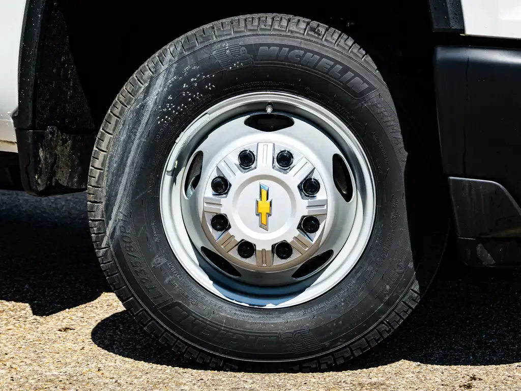 Chevrolet Silverado 3500 2025 photo 5
