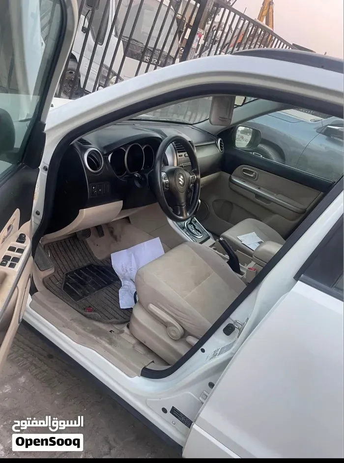 Suzuki Grand Vitara 2016 photo 2
