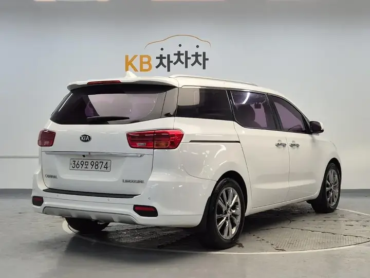 Kia Carnival 2019 photo 3