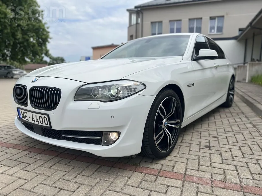 BMW 525 2011 photo 2