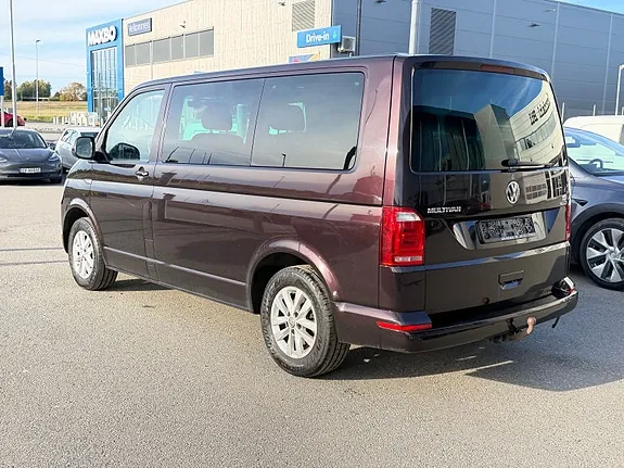Volkswagen Multivan 2016 photo 5