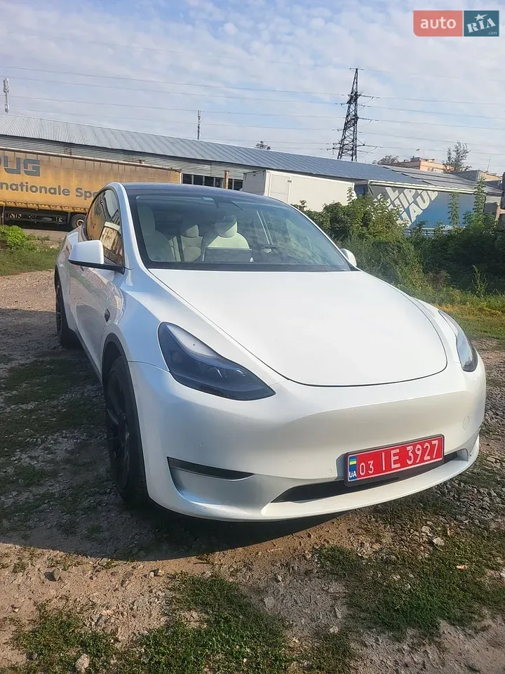 Tesla Model Y 2021 photo 4
