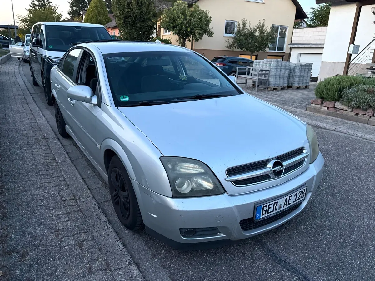 Opel Vectra 2004 photo 3