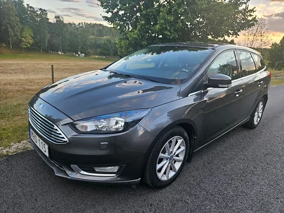 Ford Focus 2016 photo 2