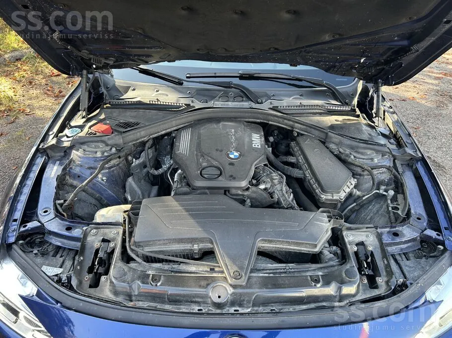 BMW 318 2019 photo 5
