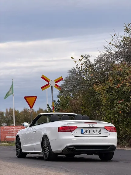 Audi A5 2011 photo 3