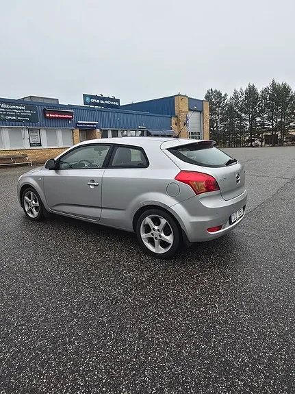 Kia Proceed 2008 photo 3