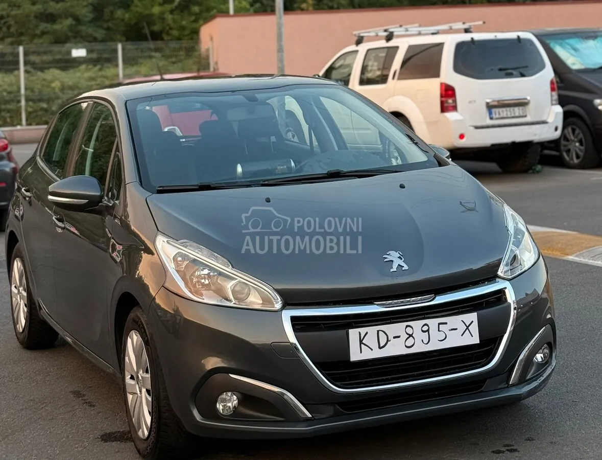 Peugeot 208