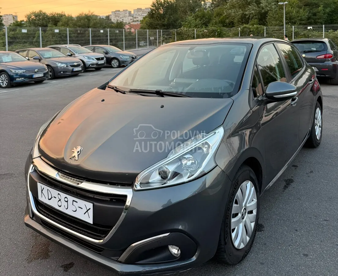 Peugeot 208 2016 photo 2