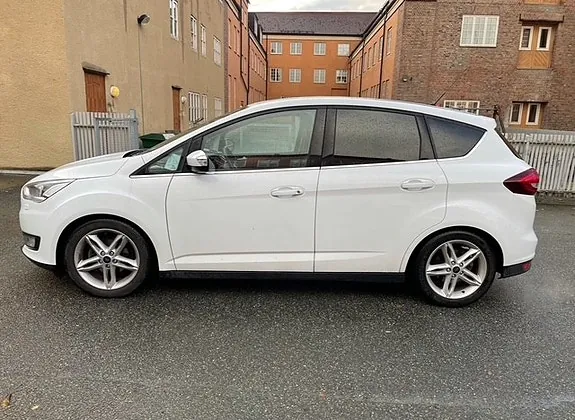 Ford C-Max 2015 photo 4
