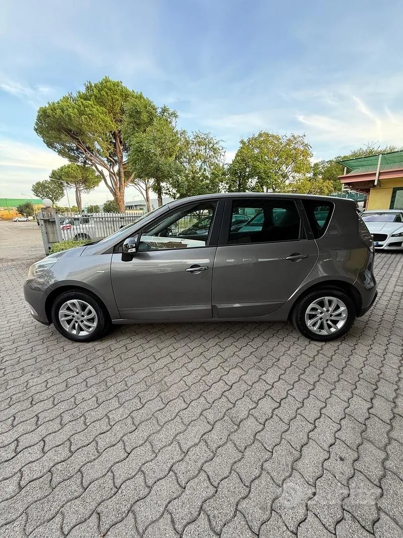 Renault Scenic 2016 photo 4