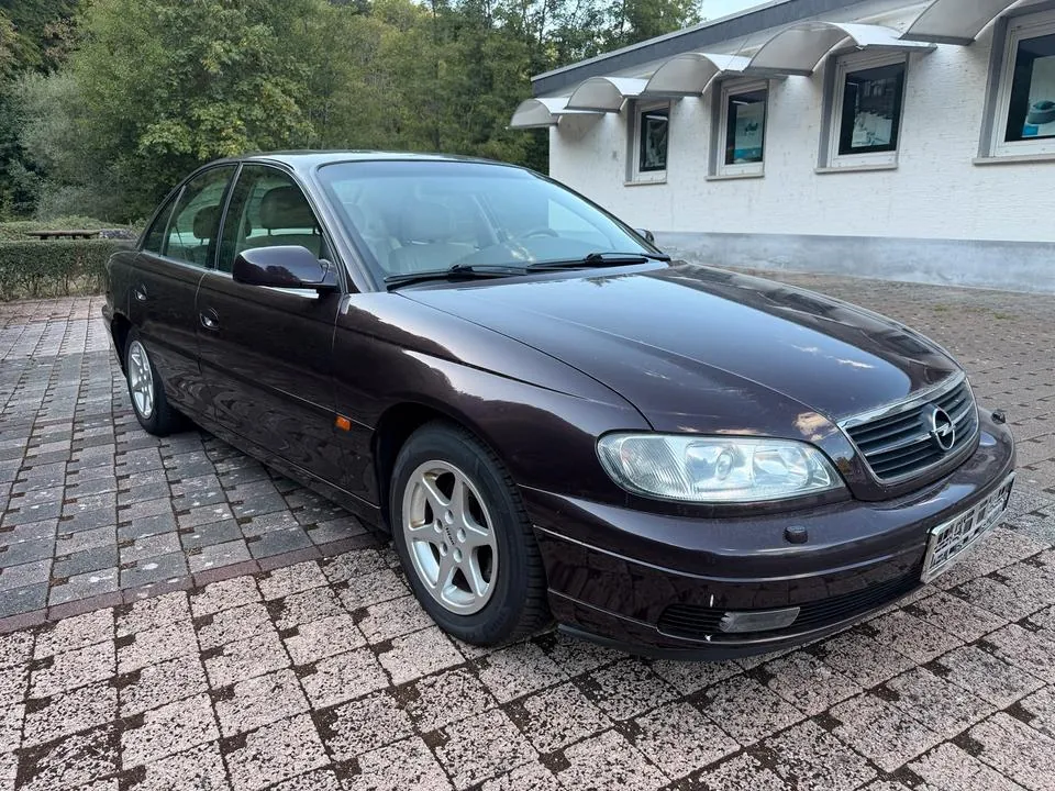 Opel Omega