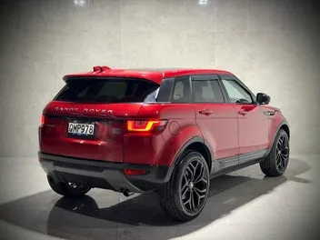 Land Rover Range Rover Evoque 2018 photo 4