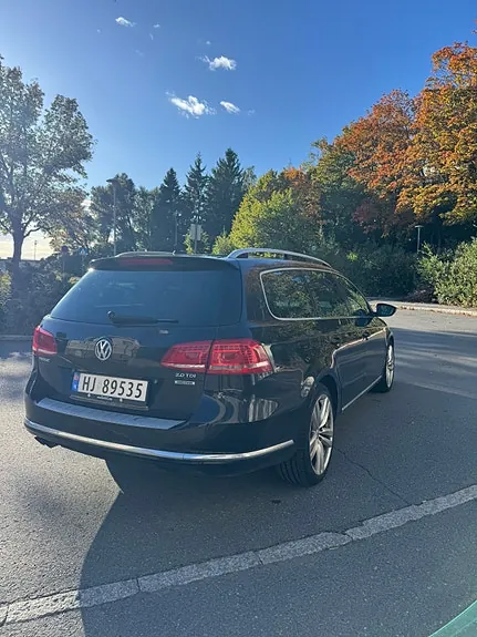 Volkswagen Passat 2012 photo 3