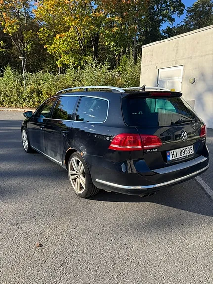 Volkswagen Passat 2012 photo 4