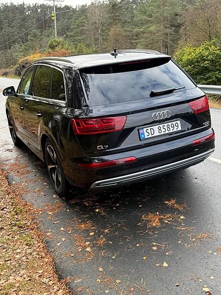 Audi Q7 2018 photo 5