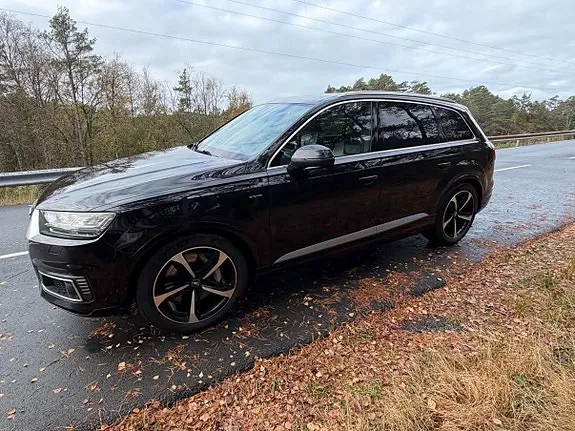 Audi Q7 2018 photo 3