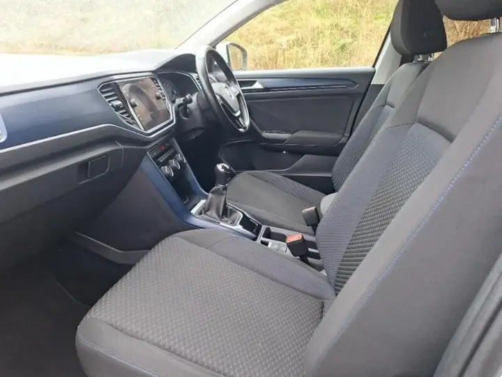 Volkswagen T-Roc 2020 photo 5