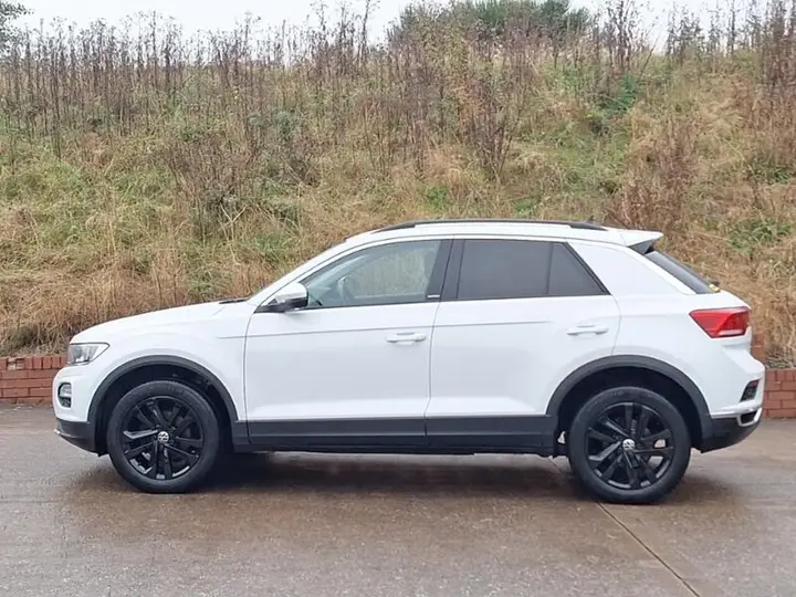 Volkswagen T-Roc 2020 photo 4