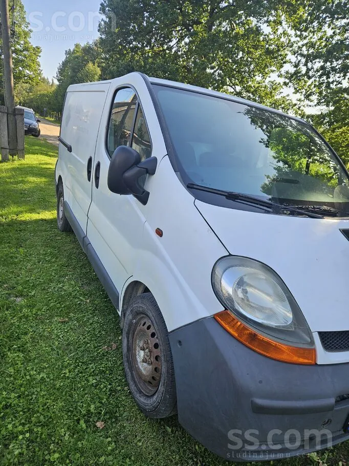 Renault Trafic 2006 photo 3