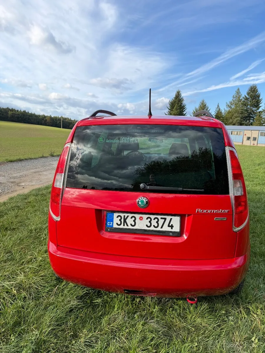 Skoda Romster 2012 photo 4