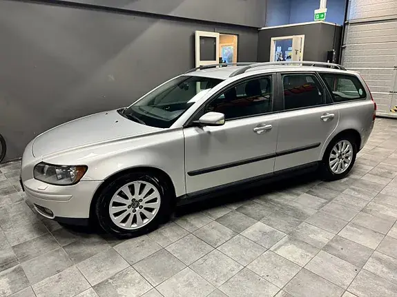 Volvo V50 2004 photo 3