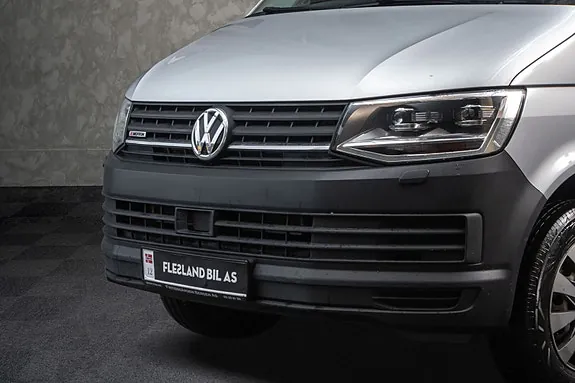 Volkswagen Transporter 2019 photo 4