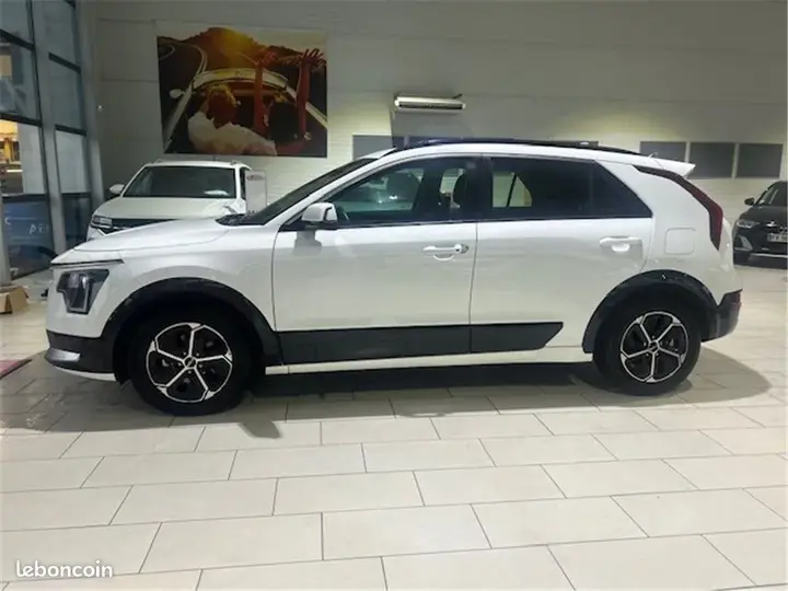 Kia Niro 2024 photo 2