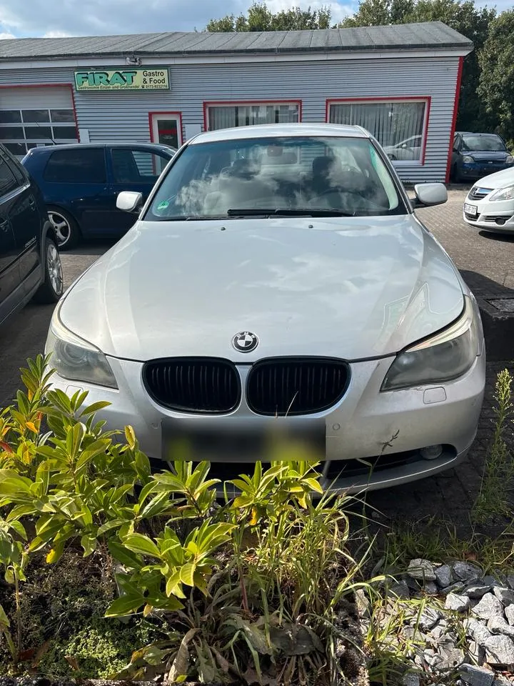 BMW E60