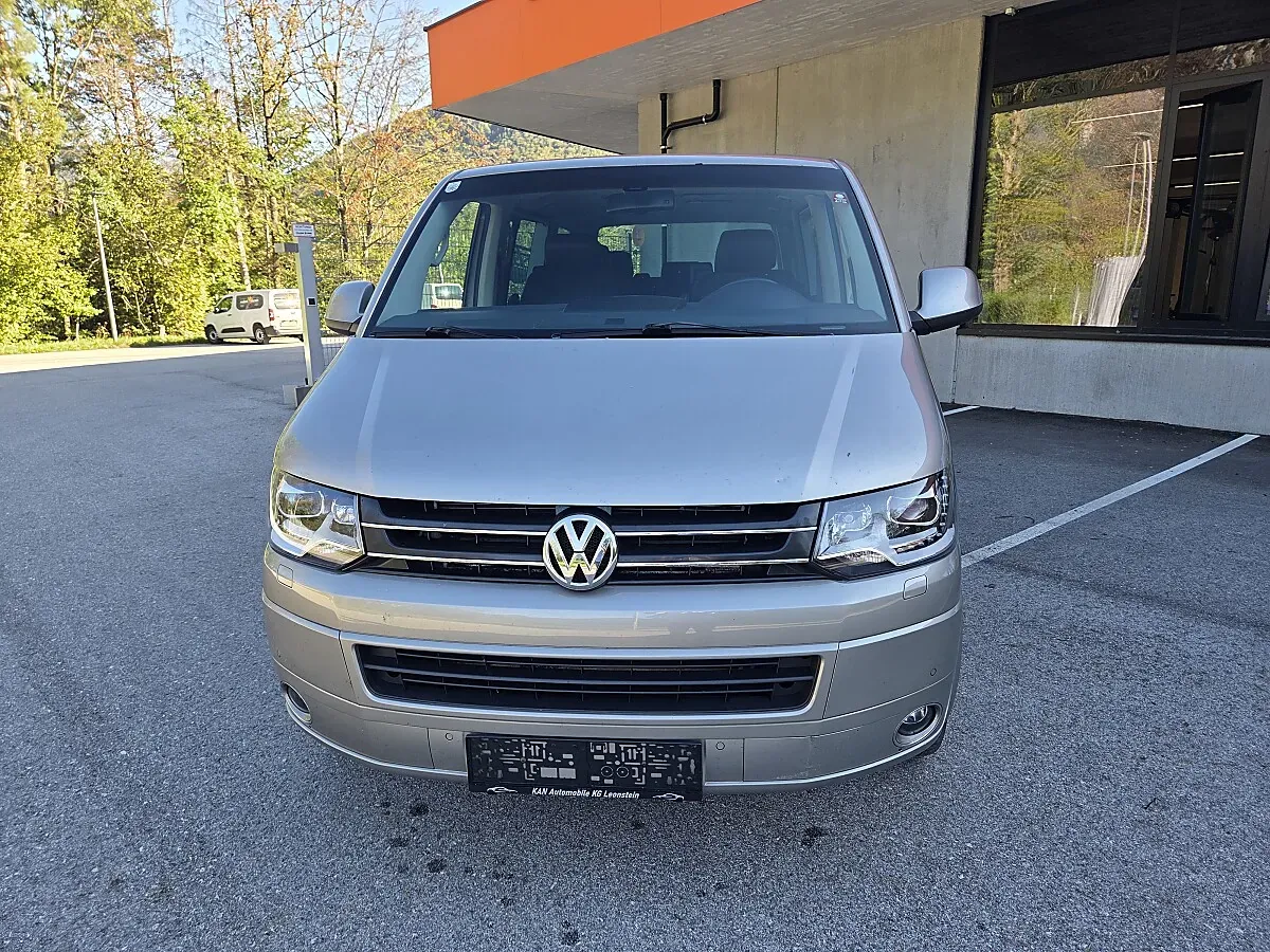 Volkswagen Multivan 2013 photo 2