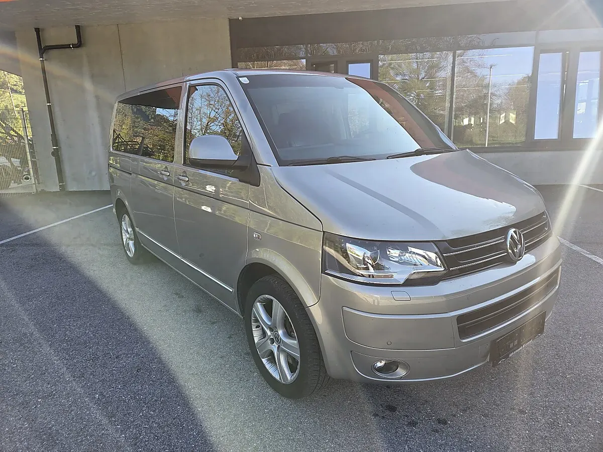 Volkswagen Multivan 2013 photo 3