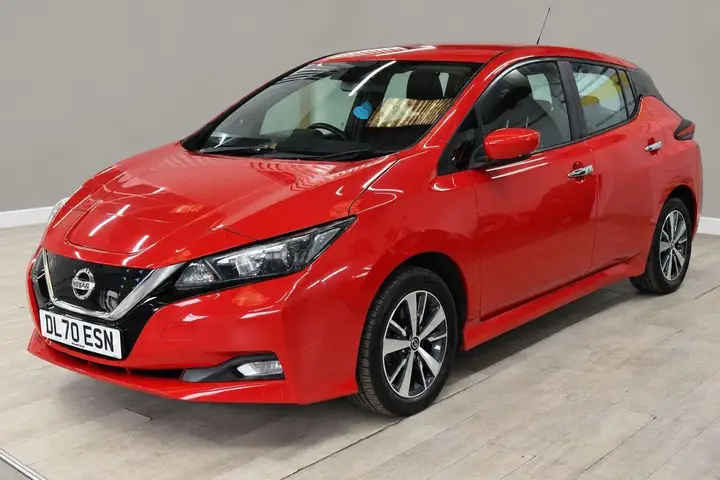 Nissan Leaf 2021 photo 3
