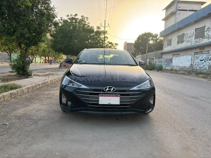Hyundai Elantra