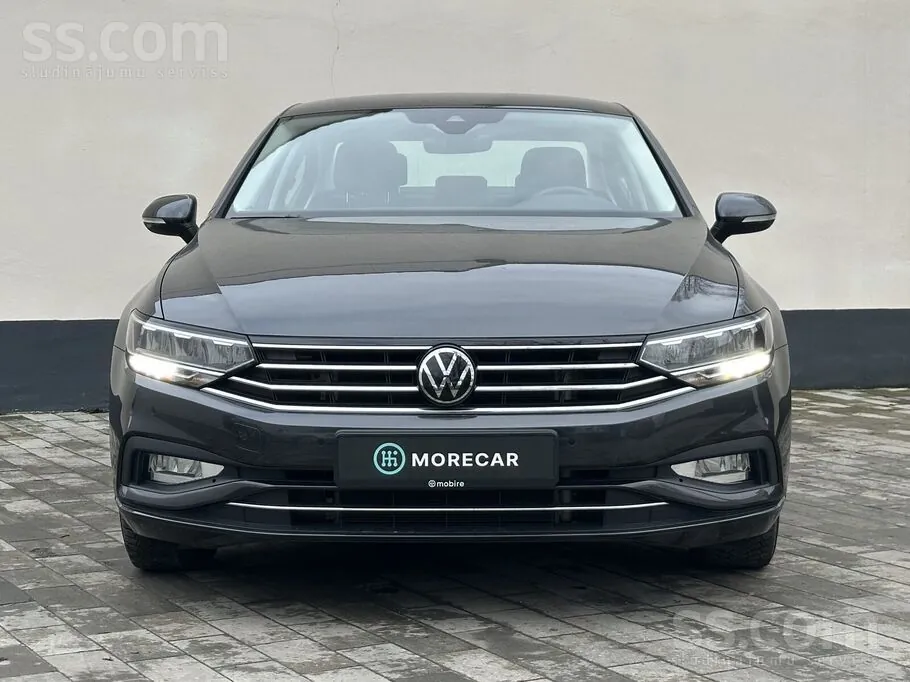 Volkswagen Passat 2023 photo 2