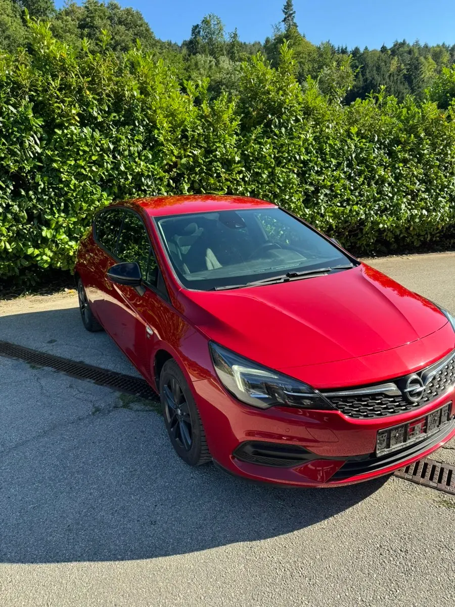 Opel Astra 2020 photo 2