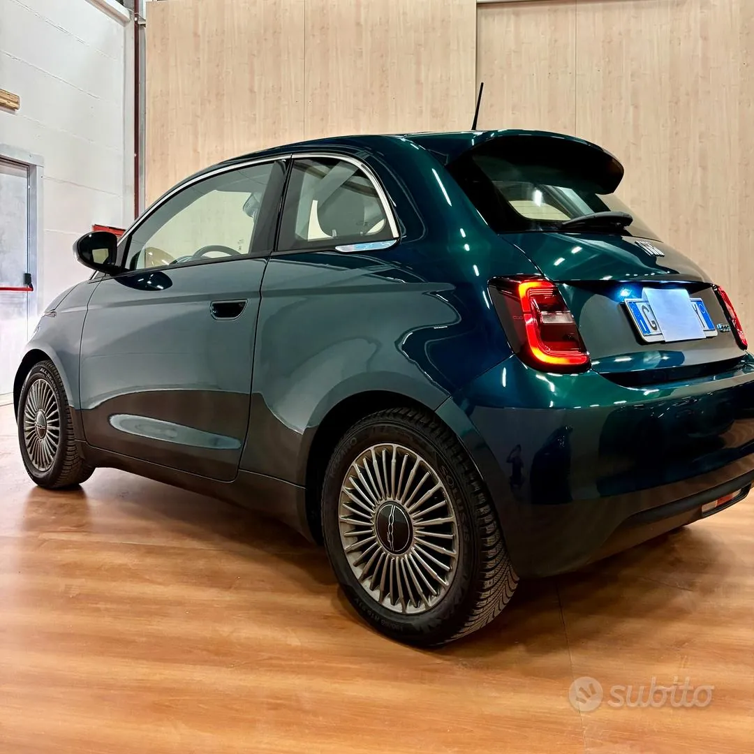 Fiat 500 2021 photo 2