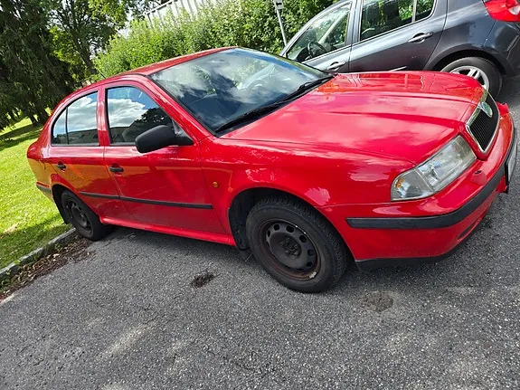 Skoda Octavia 1999 photo 3